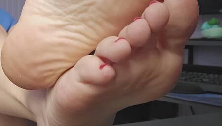 Reading While Ignoring