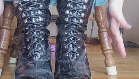 Knee High leather Dominatrix Boots