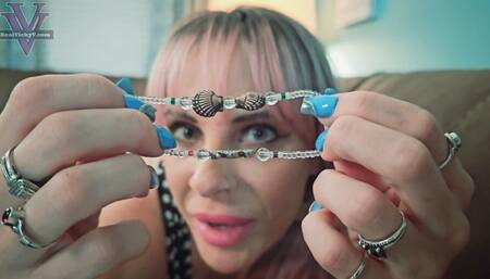 Your Step-Mom Vicky's mesmerizing eyes: Mesmerize, Step-Mom, POV Foot Worship- 4k