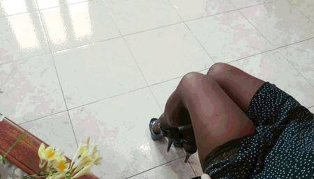 Do you want to sit on my lap? 3 WMV (1920x1080) FHD