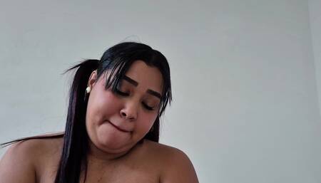 I Record the Neighbor Brunette and Then Fuck Her Until I Make the Cum in Her Ass.