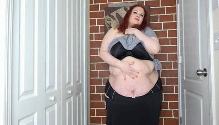 Fat Club Girl Wants To Watch You Stroke For Her *MP4*