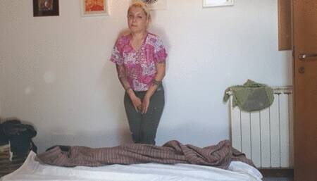 Pee desperation - I pissed my pants and I need to cry