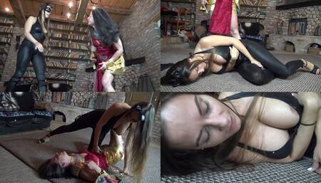 Carnival Goddesses Fight 1