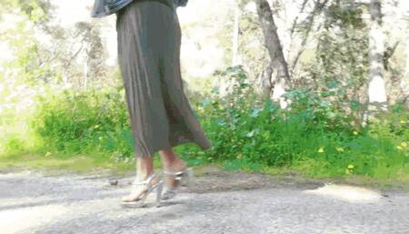 Walking in New Sandals AVI (1920x1080) FHD