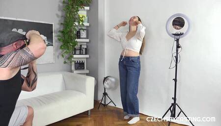 Babe from Slovakia shows her round ass