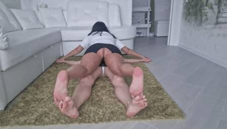 Secretary FULL BODY PRESS PIN on her boss and sexual actions aa