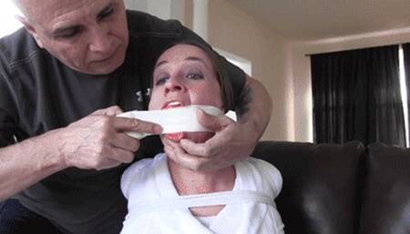 r2502PEPPER-Don't tell her I let you tie me up