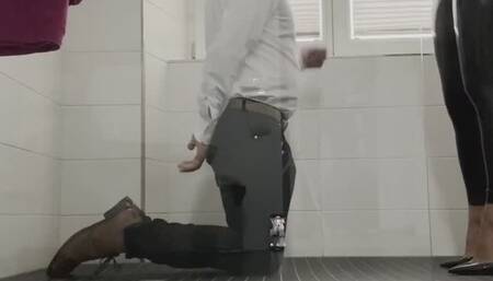 Serving Me is not just an act, it’s an art