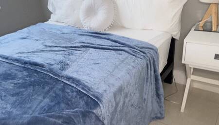 Nia Bleu Diabeticoochie & Jmac Fuck In Hot Threesome