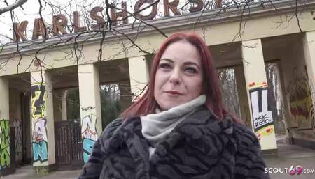 GERMAN SCOUT - Curvy Emma Fox Casting