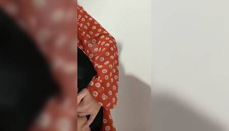 Girl fingering herself after class