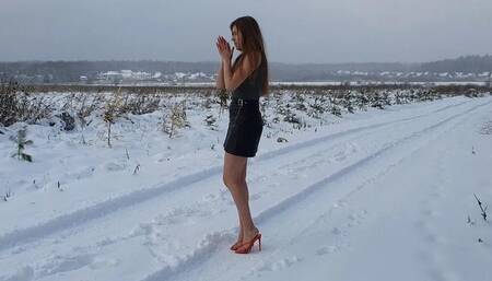 Shivering girl, standing still shivering, goosebumps skin, frozen girl, teeth chattering