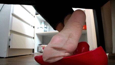 Shoeplay in nylon socks WMW