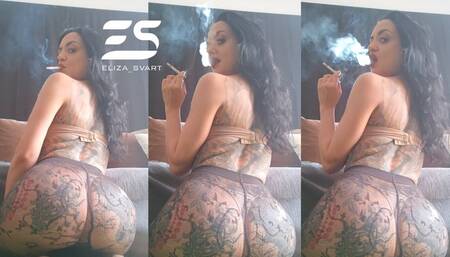 Ass teasing smoking clip in grey pantyhose