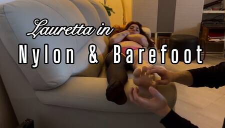 Lauretta Nylon & Barefoot (mp4, 4K)