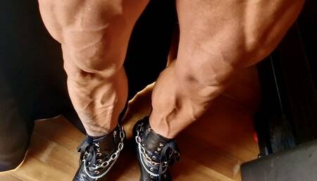 fbb muscle ripped veiny posing flexing 2022 video shape calves legs muscle biceps natural ligth posing alone