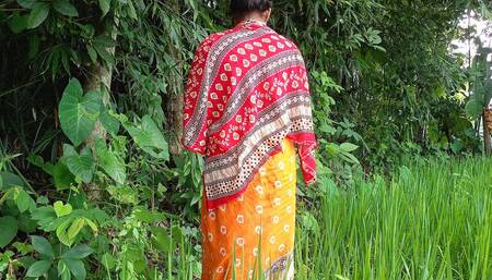 Hindi Audio Bhabhi and Stepbrother Outdoor Sex