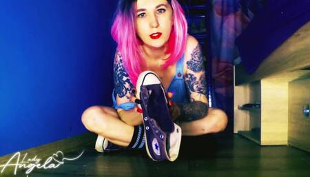 Lady Angela Old Used Smelly Stinky Converse Sneakers Knee Socks Fetish