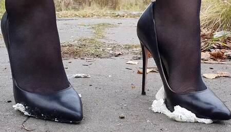 Italian high heels crush marshmellows, high heels messy food crush, shoes stomp food