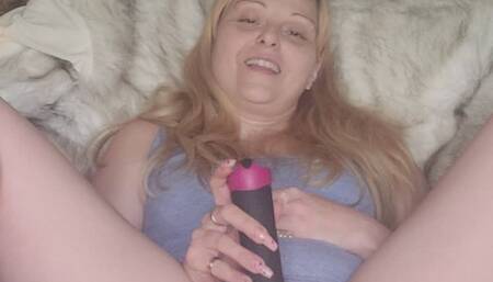 Vibrator Play w Lollipop Stuffing