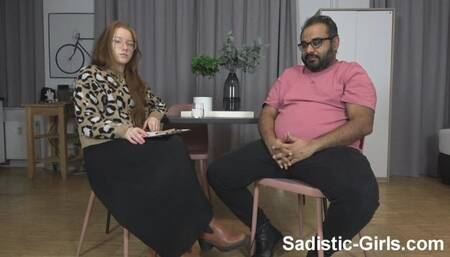 Elli - The Psychology Student