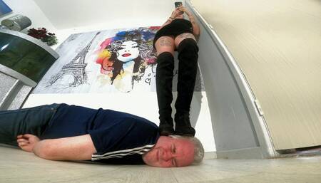 Jennifer's Head Crushing Boots 2 FLOOR CAM (4K)