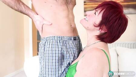 Angelic Linda Storm - side fuck scene - MILF Bundle