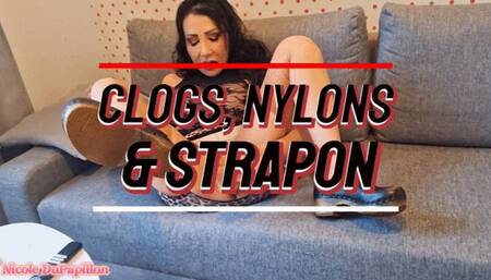 Naughty Matures, Vintage Nylons, Strapon And Clogs