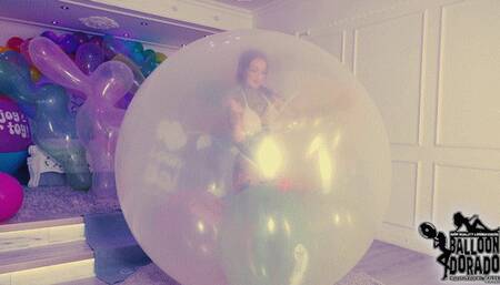 Nina sitpops Unique 22 Balloons inside a Climb in Balloon HD Version