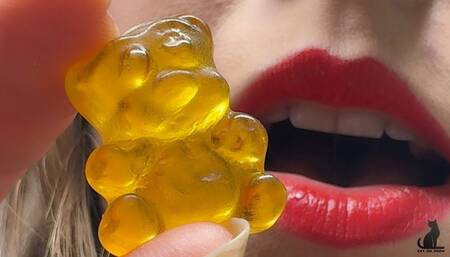 Sweet Treat for Giantess: Gummy Bear Vore Fantasy