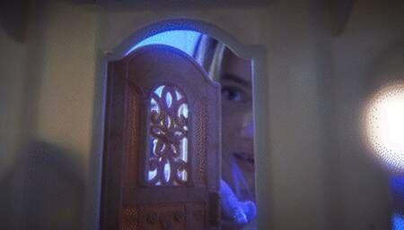 A tasty little one in a little house mp4 FULL HD