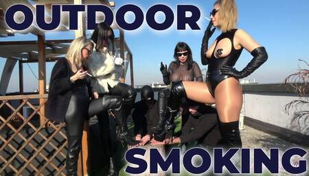 4 MISTRESSES FOR 2 HUMAN ASHTRAYS