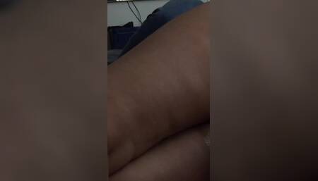 MILF fisting lession