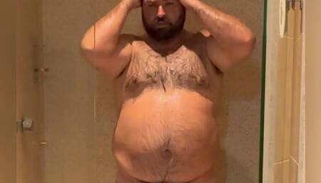 Hotel Showers