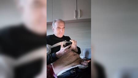 A Masturbation Before Going to My Dear Friend's Dinner