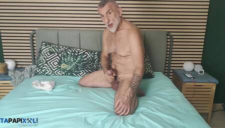 Mature Big Cock Daddy Men Wank in Bedroom with His Huge Dick