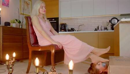 Weronika And Khaleesi - Life In Box - Pantyhose Part - Russian Language - 4K