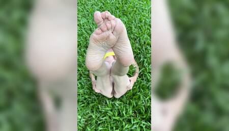Solo Foot Play