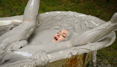 Brittany, Point of View in the Mud Tub