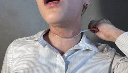 I love playing with my throat