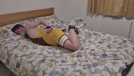 Gay Bondage: Horny Captive Wrestler