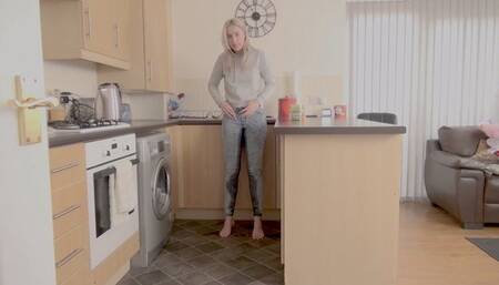 Aston Wilde wets her panties and jeans