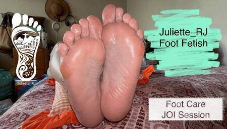 Juliette_RJ Feet Care including a Sexy JOI Session - FOR MOBILE DEVICES USERS - SOLO FEMALE - FOOT FETISH - CUM COUNTDOWN - THICK LEGS - JOI - TOE SPREADING