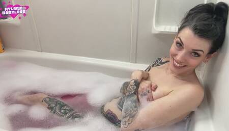 POV Step Daughter Fuck PT 1 - The Bath