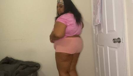 Barbie Lion Standin And Gassin!