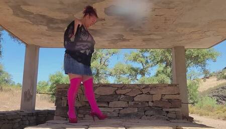 Outdoor striptease