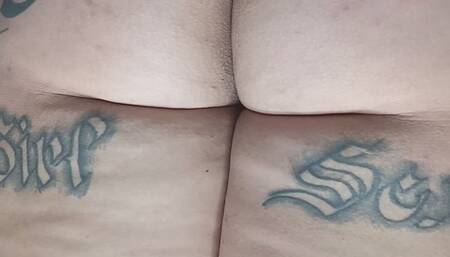 My bubbling farts and vibration enjoy these farts from my big wet ass