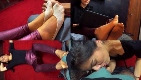 Horny and exciting Lunacious moment in leggings and nylons with my damsel doing remote work - MOV