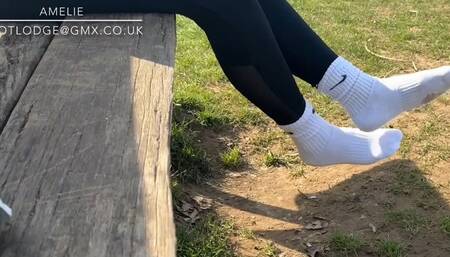 Amelie goes for an afternoon run in the park and ends up getting her sneaker stolen